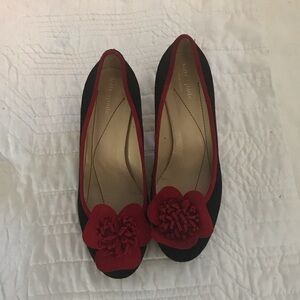 Kate Spade Black and Red Floral suede heels
Size 8.5 but more 8